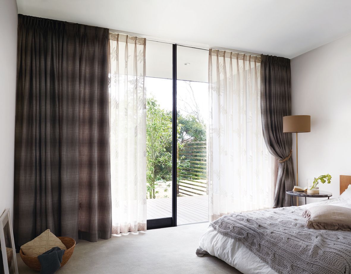 rail rideau chambre d'hôtel