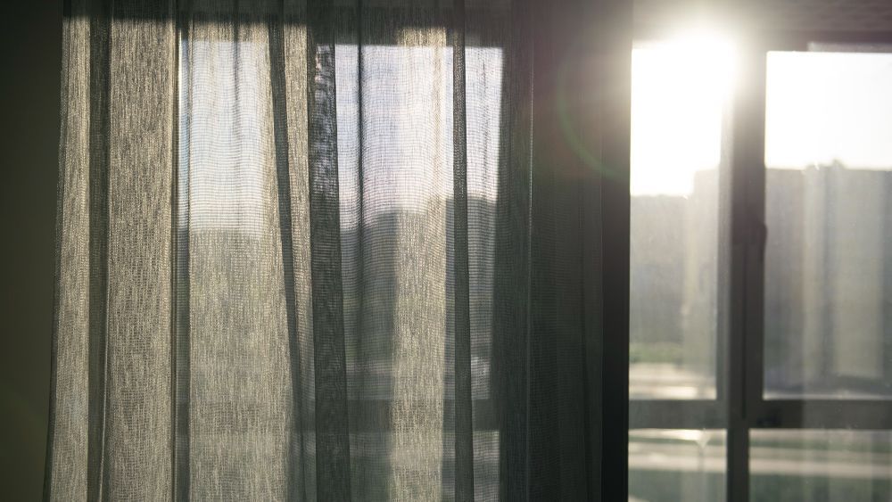 Ces rideaux qui laissent passer la lumière